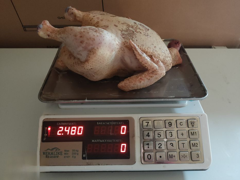 Продаётся мясо(тушка)домашнего трёхмесячного бройлерного цыплёнка.