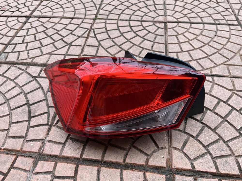 Ляв стоп за Seat Ibiza 5 Сеат Ибиза
