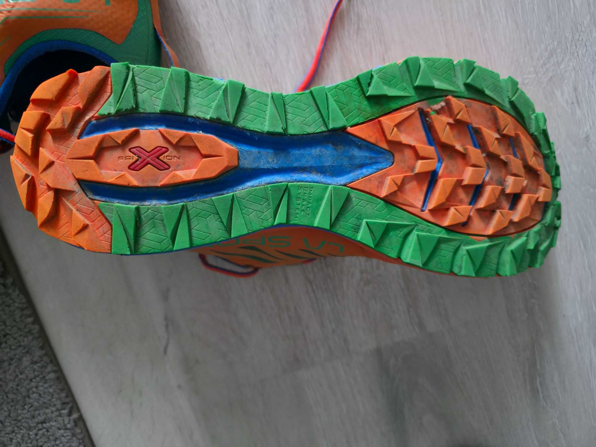 Pantofi alergare trail barbati La Sportiva Jackal 2023