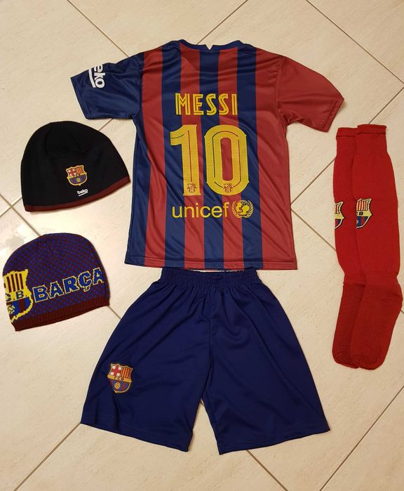 Мбаппе Екип + Зимна шапка Мбаппе ПСЖ модел 2021г Детско то 4 до 16г