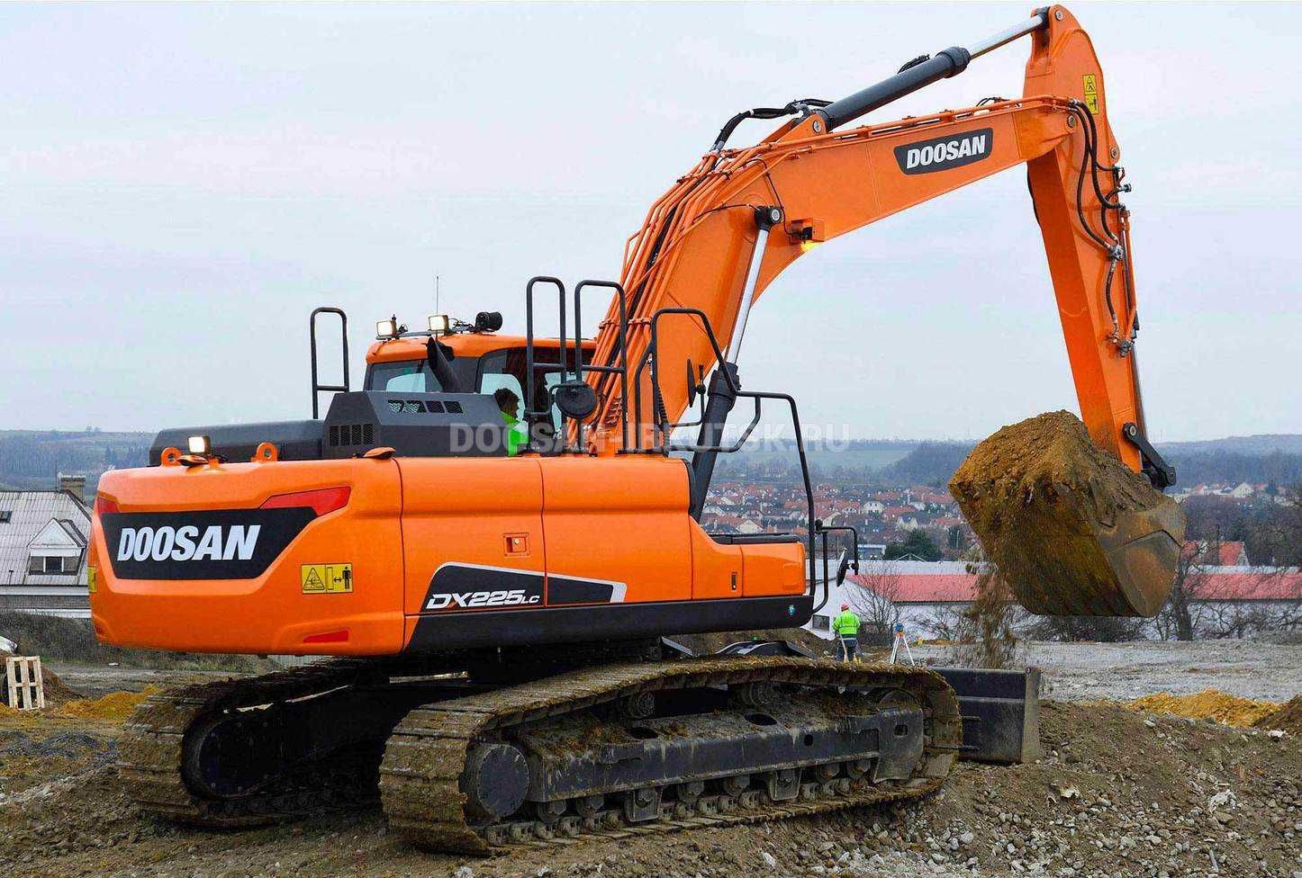 Гусеничный экскаватор Doosan DX225LCA 1,05 м3 в наличии!