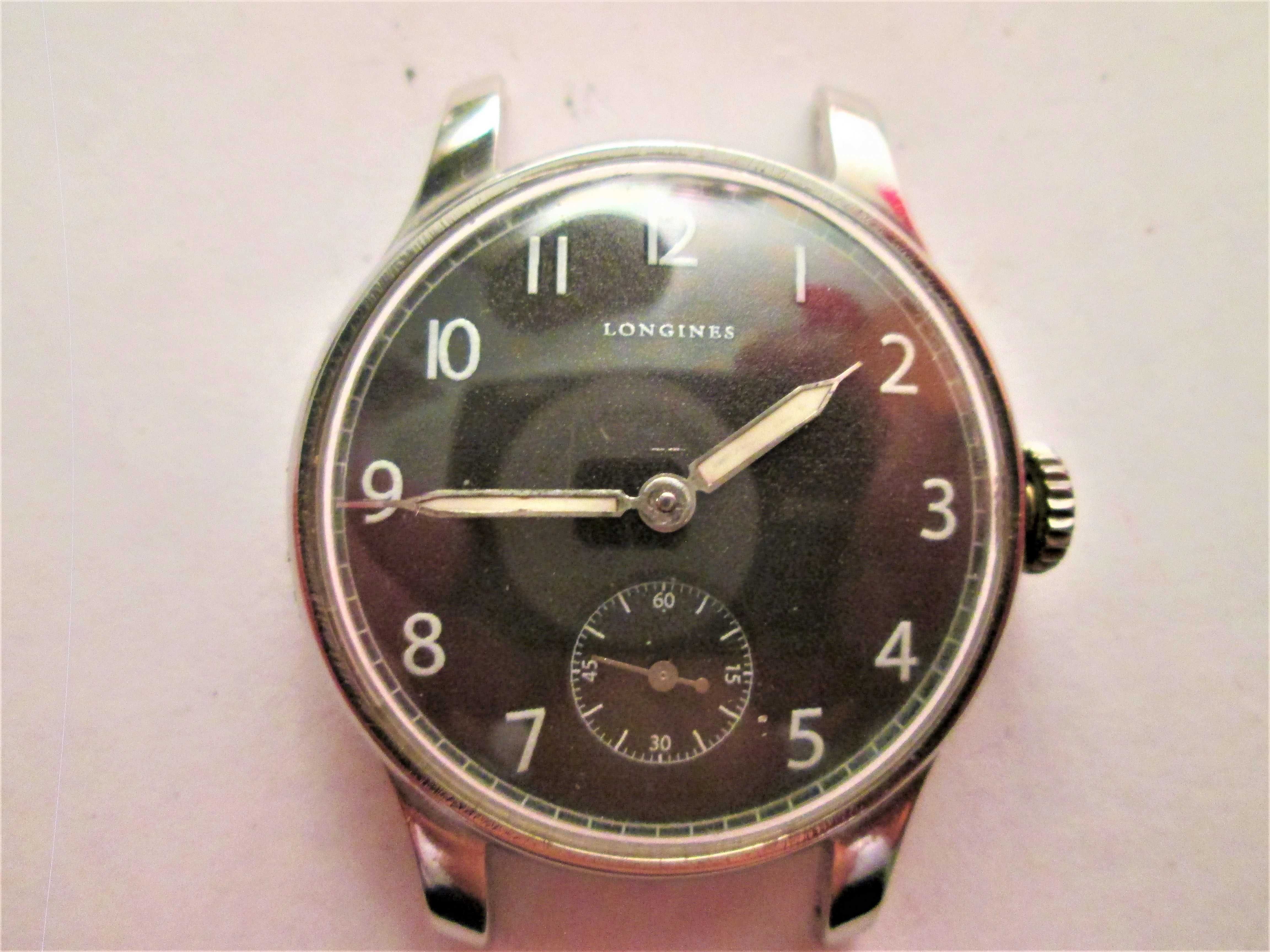 Vintage Longines Calatrava , anul 1950, diametru 32 mm, cadran negru,