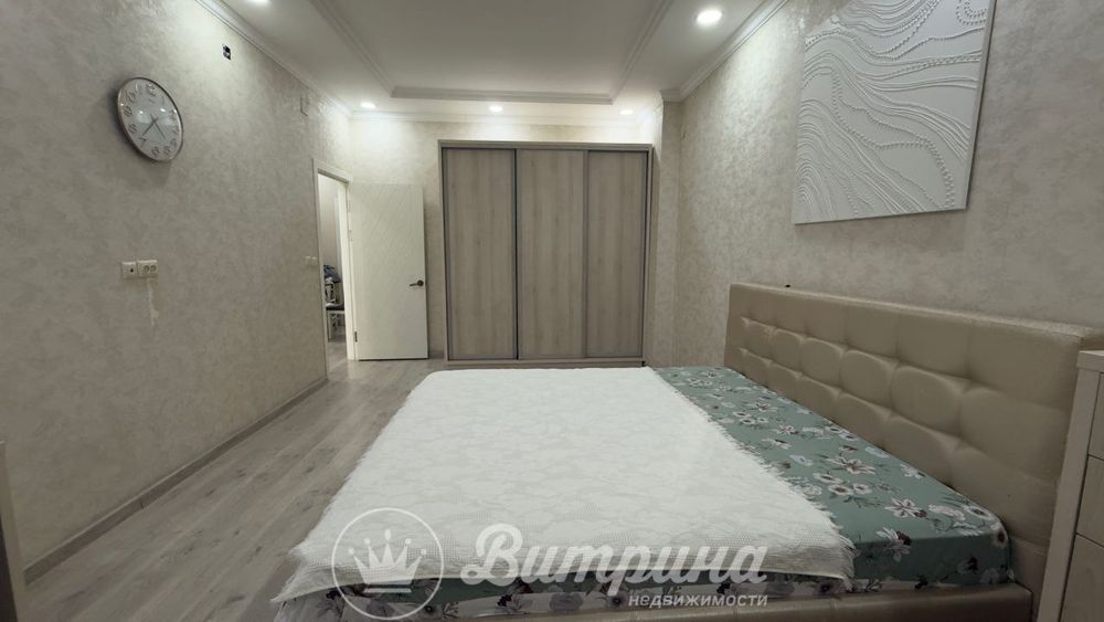 Продаётся 3-комнатная квартира по ул. Паркент