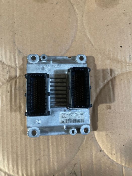 Calculator motor Opel Corsa D 1.2 Z12XEP 55557933 AX