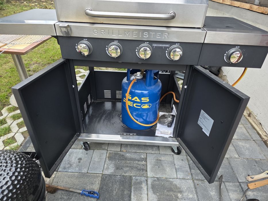 Grătar cu gaz GRILLMEISTER