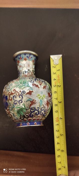 Vând  mini vaza cloissone