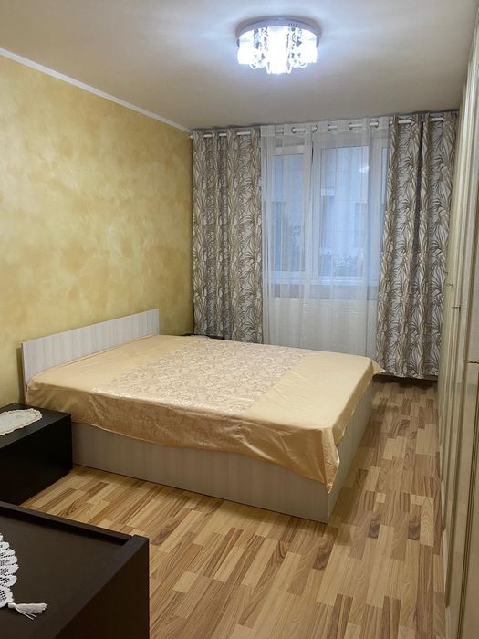Închiriez garsonieră în Tiglina la A-uri 1300 Ron
