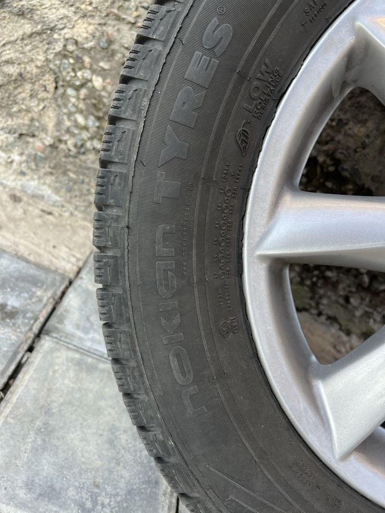 Шины NOKIAN 215/60/16