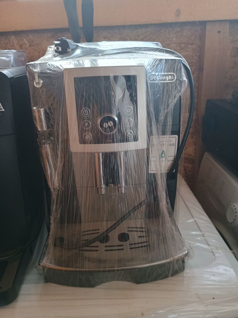 Mașini de spălat .Mașini de cafea .cuptoare pentru aragaze