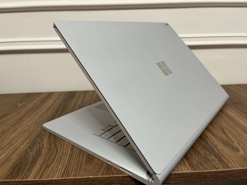 Surface book 3 i7 (32gb ram) 1tb ssd GTX 1660 ti экран 15 дюймов