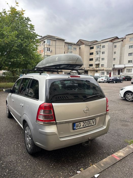 Opel Zafira 1.7 diesel 2010 7 locuri