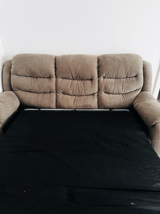 Set canapea si fotoliu