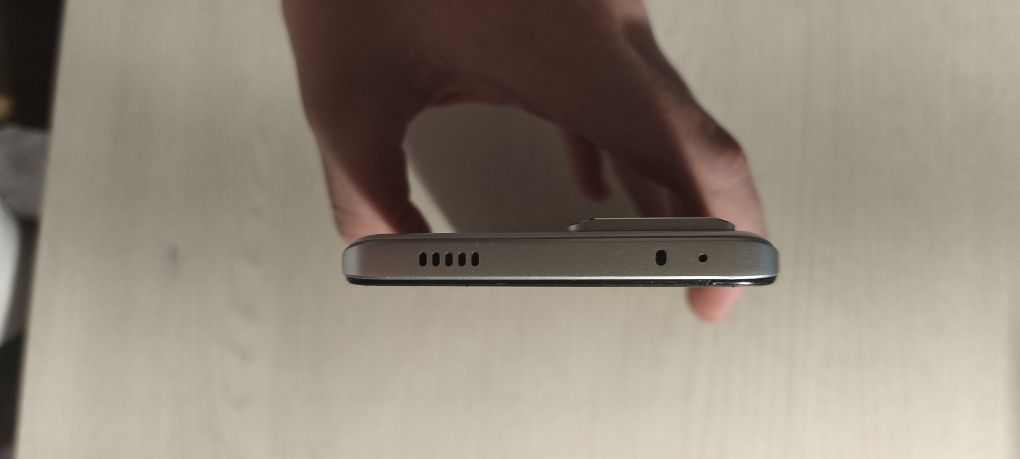 Poco f5 pro 12/256
