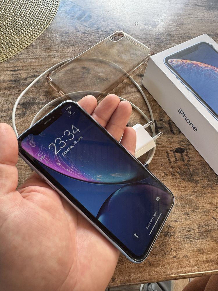 iPhone XR 128 GB blue