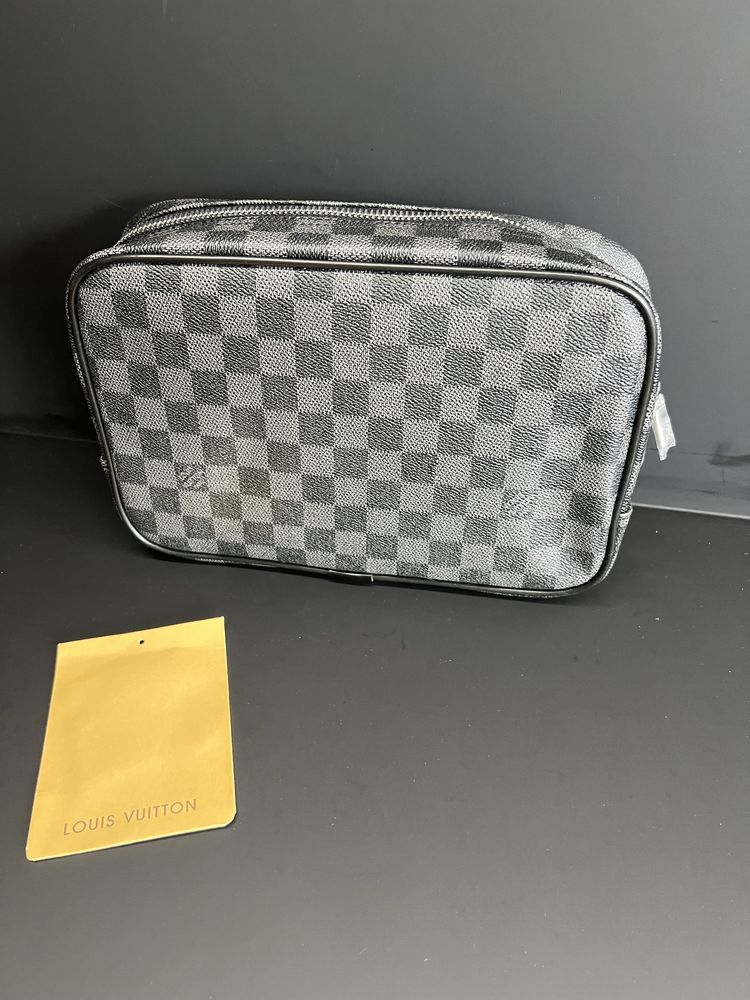 Мъжка чанта Louis Vuitton BA0116