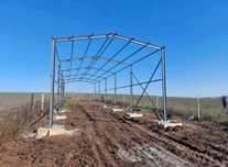 Vând 5ferme  metalice la 10m din ipe160