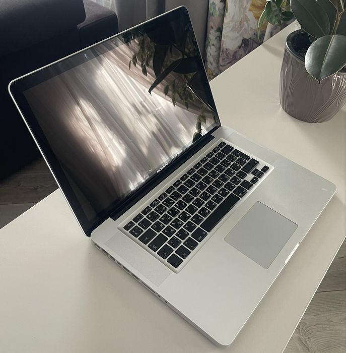 Apple Macbook Pro 15 на запчасти