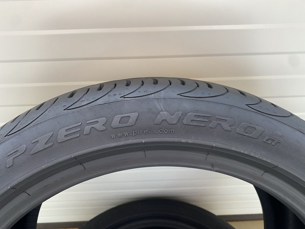 2бр Летни гуми 245/40/ZR18/Pirelli Pzero Nero gt/dot4018/7.5мм грайпфе