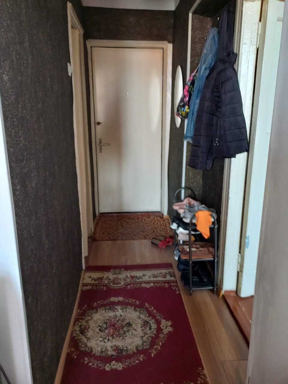 Продается 2х комнатная квартира.