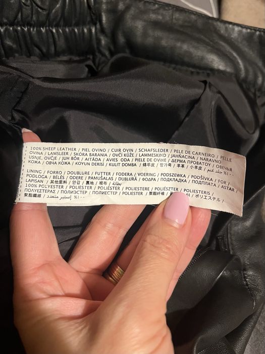 Pantaloni Mango piele naturala marimea 34