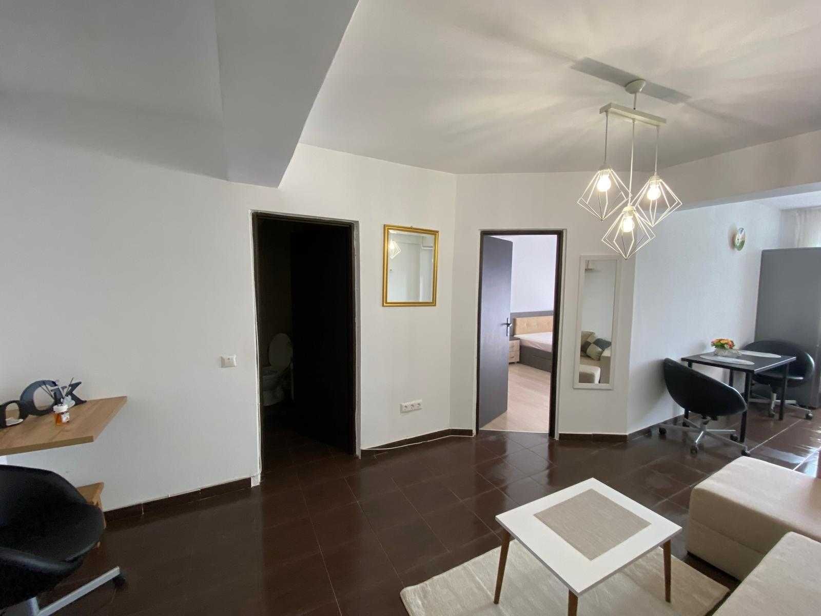 Apartament cu 2 camere, etaj intermediar, Stejarului