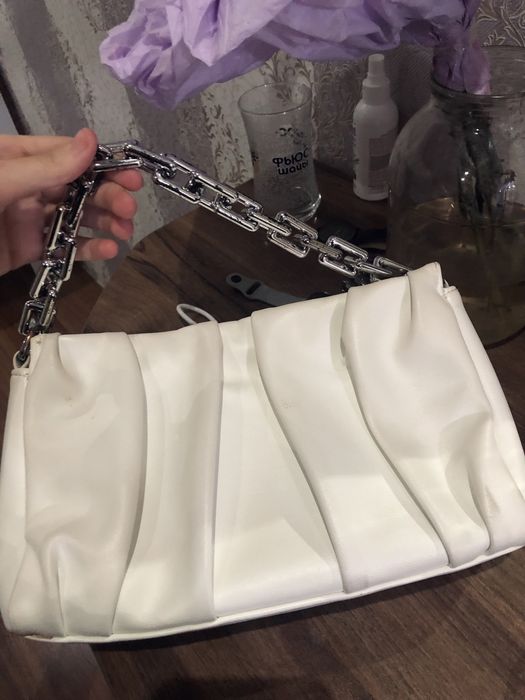 Сумка красивая модная заберите