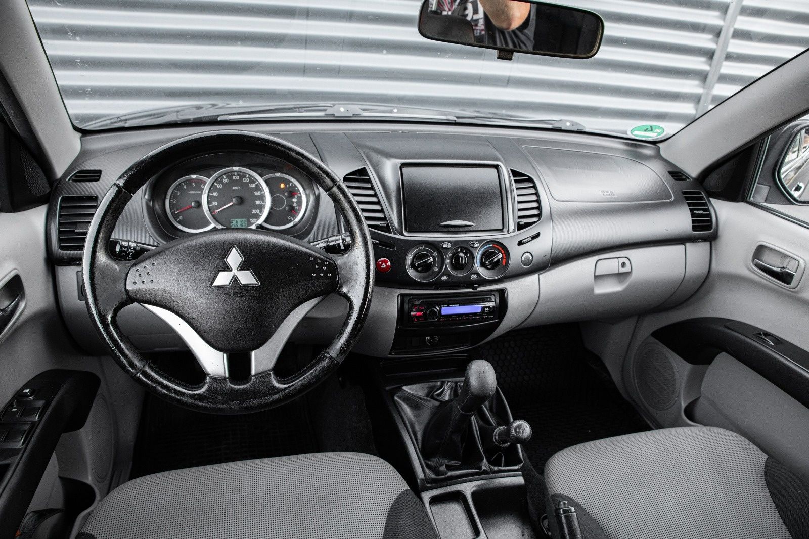 Mitsubihsi L200 2011 2.5 Diesel Euro5 4X4
