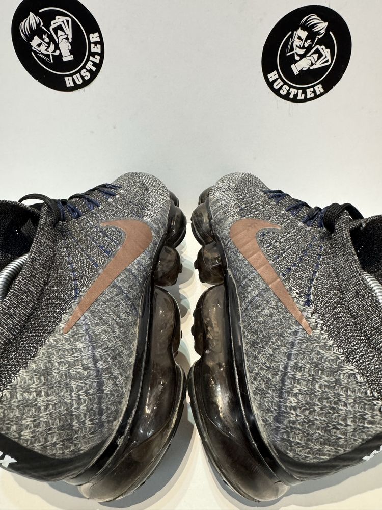 Маратонки NIKE VAPORMAX .Номер 42