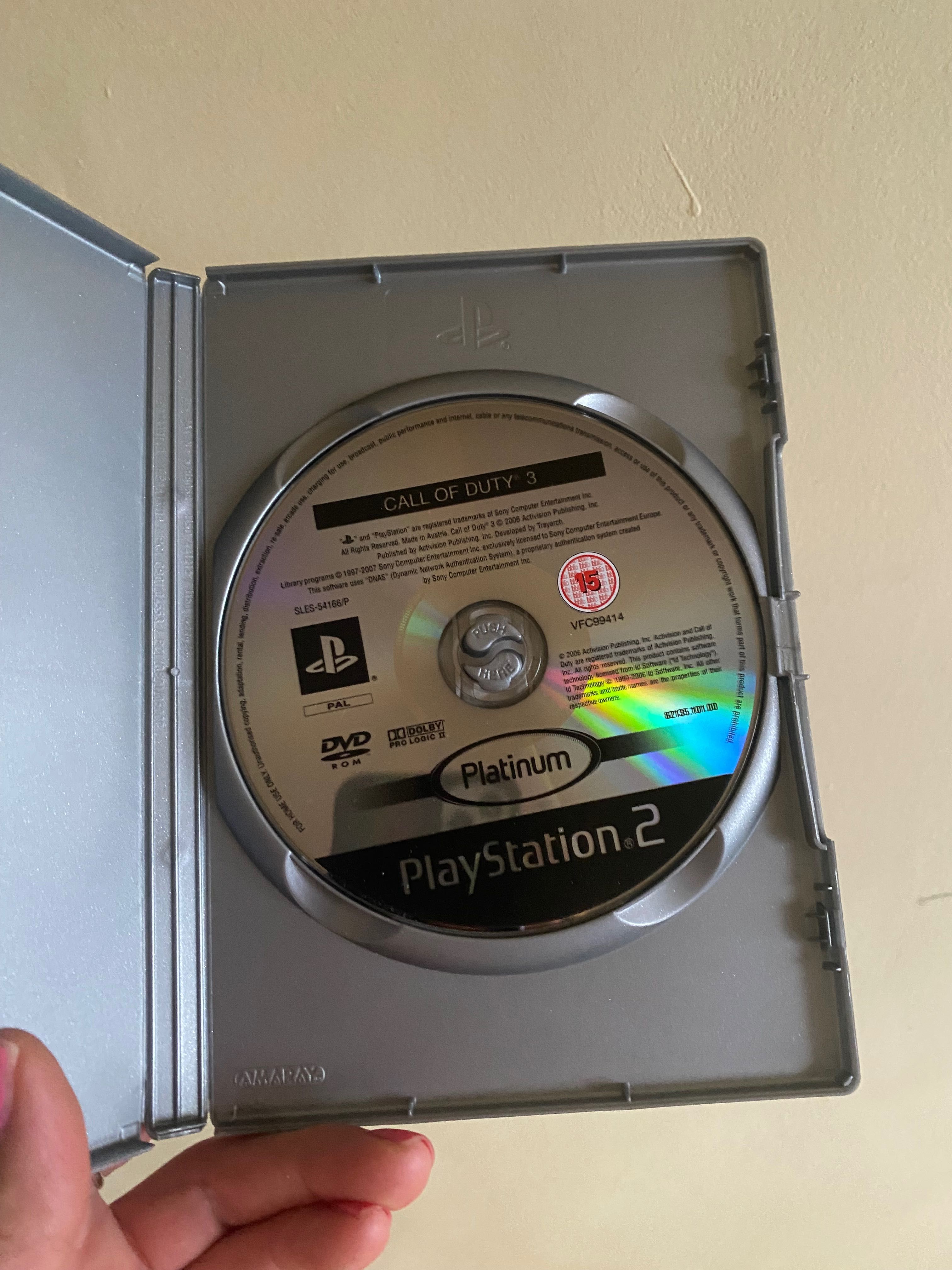 Игри за Play Station 2,SSX on tour,Call of Duty 3