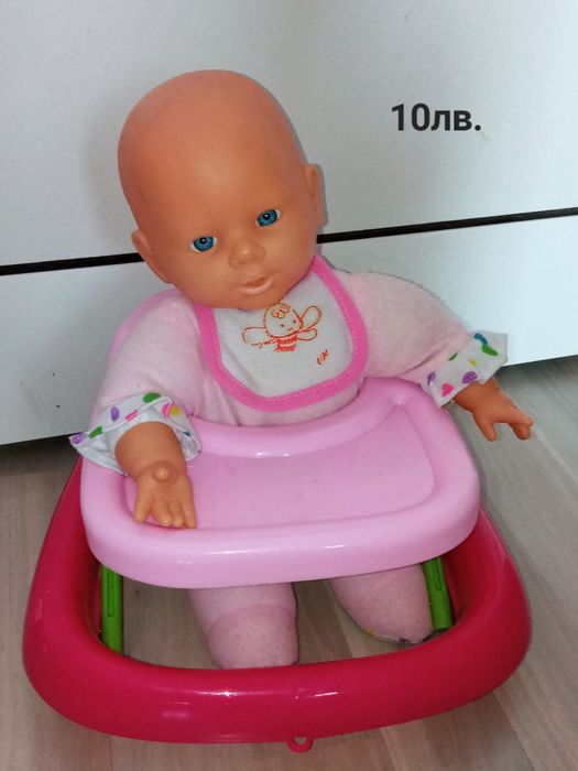 Играчки за момичета -тоалетка,кукли барби,бебета и др.