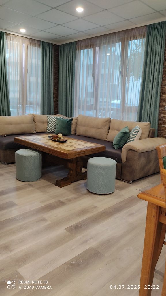 Дава се под наем Двустаен апартамент в Приморско - 110 кв.м за 102 € - Снимка #1