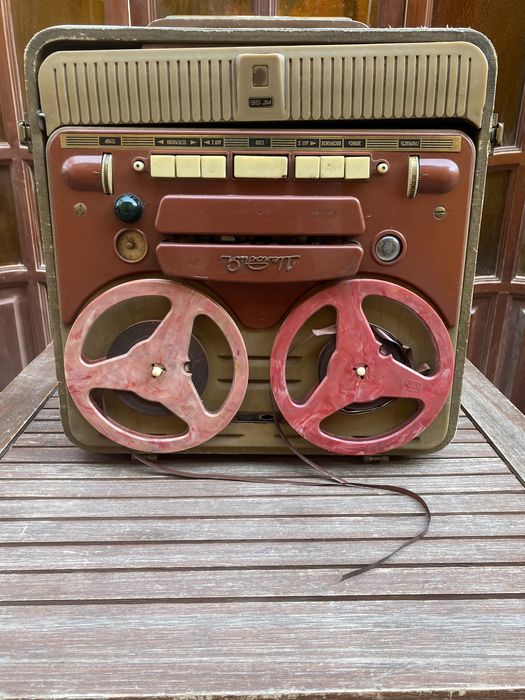 Катушечный магнитафон «Мелодия МГ-65»