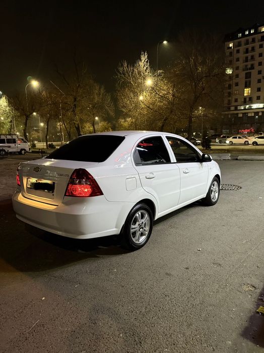 Chevrolet Nexia 3 Avtomat elegant