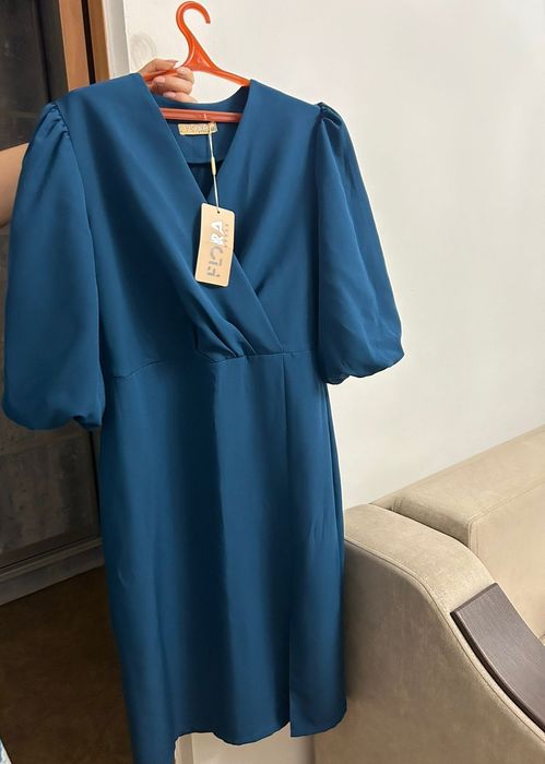 Продам новое платье 48 размера