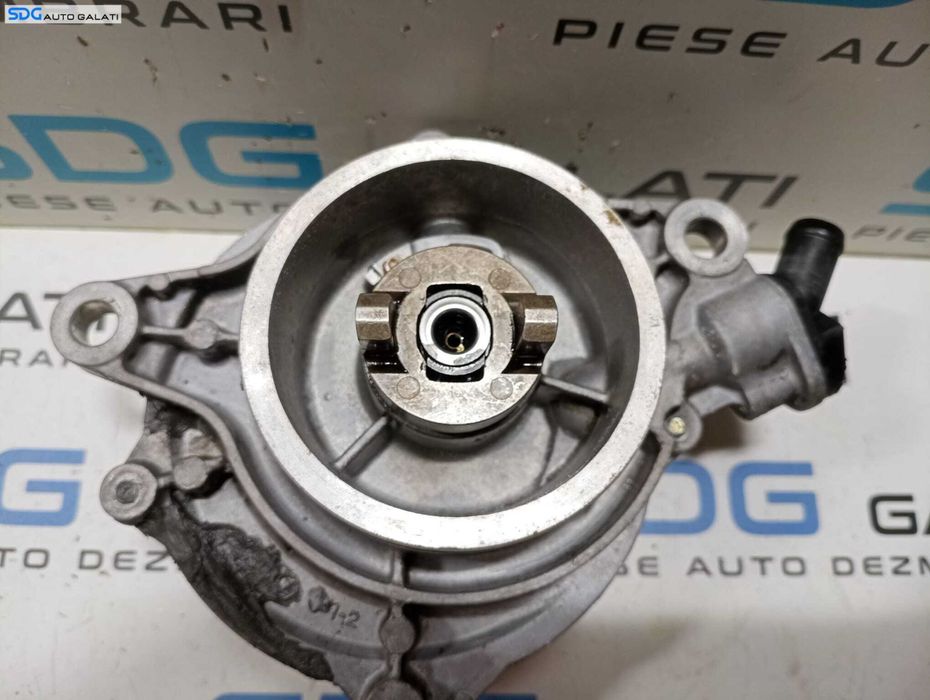 Pompa Vacuum Vacum BMW Seria 5 E60 E61 530 3.0 D 2003 - 2010 Cod 72817601B 7787366C [M5283]