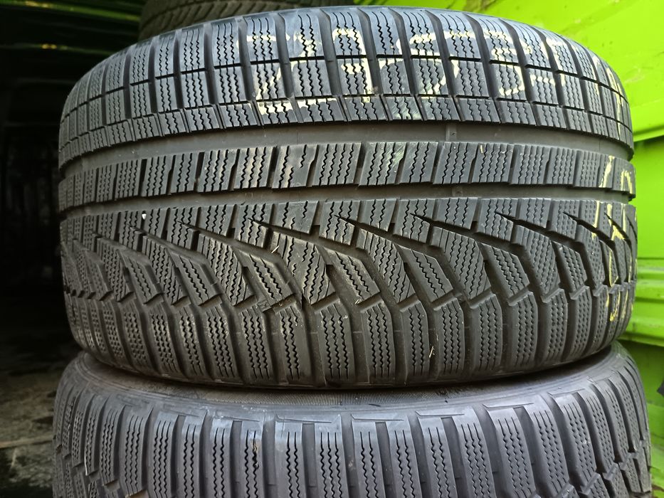 Anvelope MS iarna 275 35 19 hankook 7mm.2015