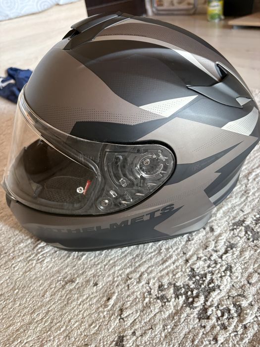 Каска MT Targo M размер