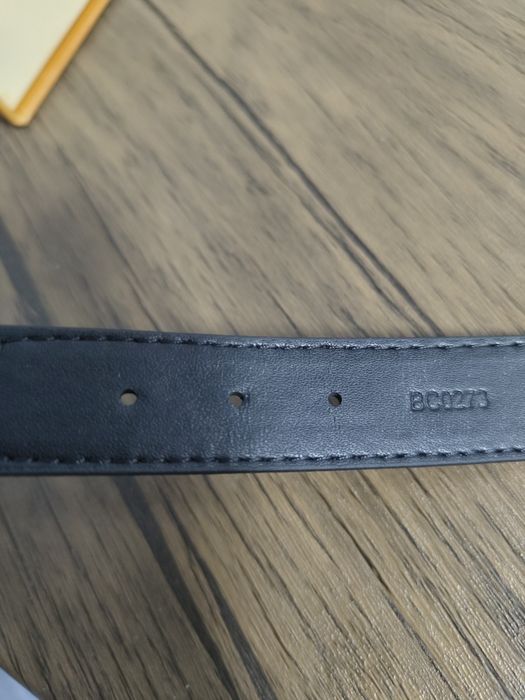 Louis Vuitton Slim кожена гривна