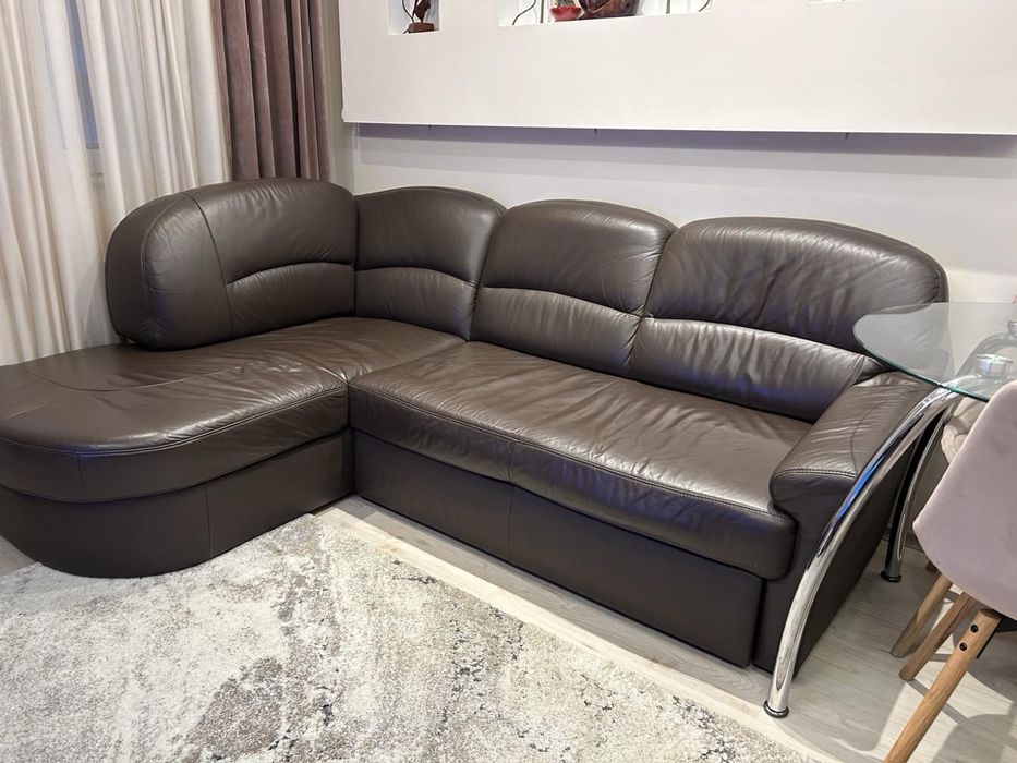 Ъглов диван от естествена кожа/разтегателен