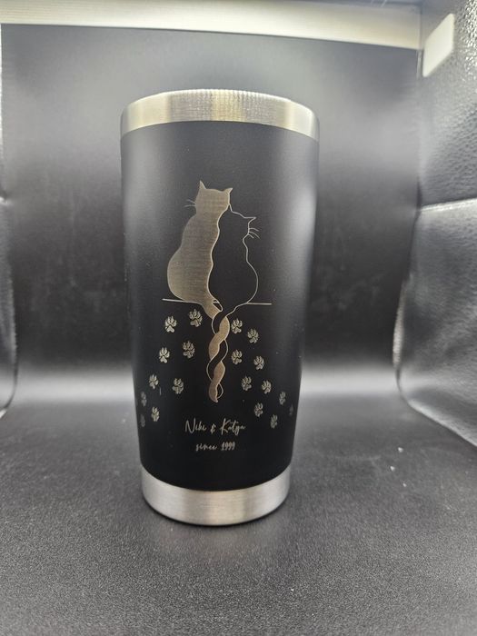 Тъмблър / термо чаша персонализиран с ваш текст, лого 20унции/580мл.