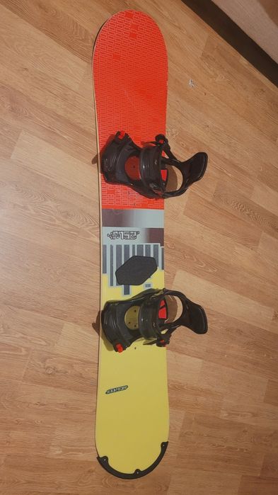 Placa snowboard BURTON 152 + legaturi STUF