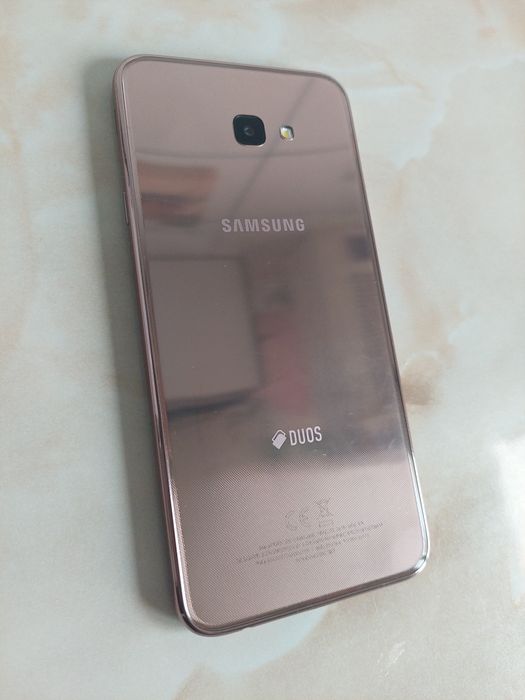 [J4+] Vând Samsung Galaxy J4 Plus Gold impecabil + țiplă //poze reale