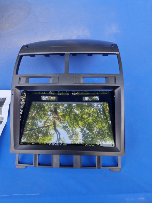 Tableta cu rama pentru tuareg vw