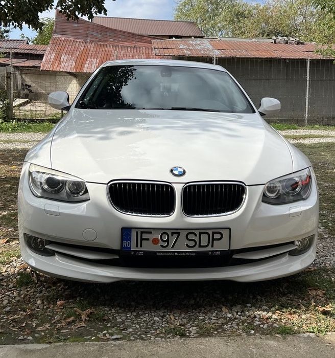 BMW 320D-177Cp-E92 Coupe-Facelift-2011-Impecabil-Variante-Keyless Go/E
