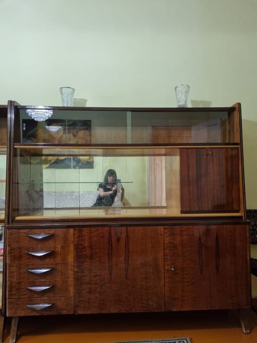 Антикварный сервант 1960х