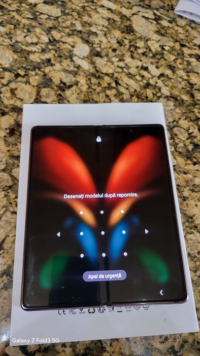 Samsung galaxy fold 2