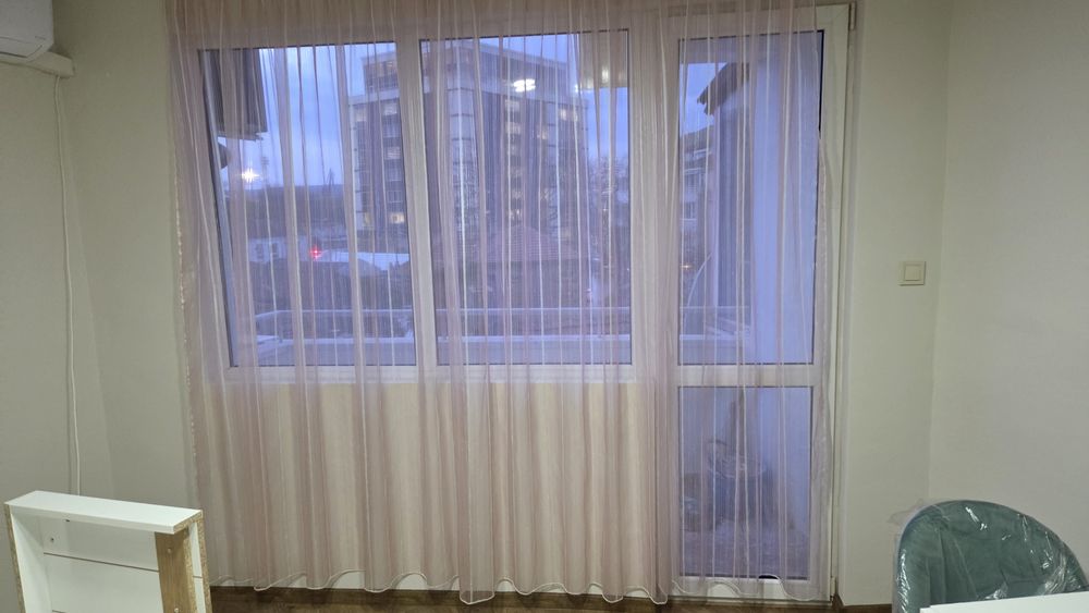 Прозрачно перде от розов тюл