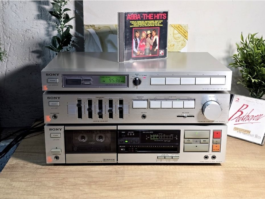 Linie audio SONY, deck tc-fx35, amplificator ta-ax35,tuner st-jx35L