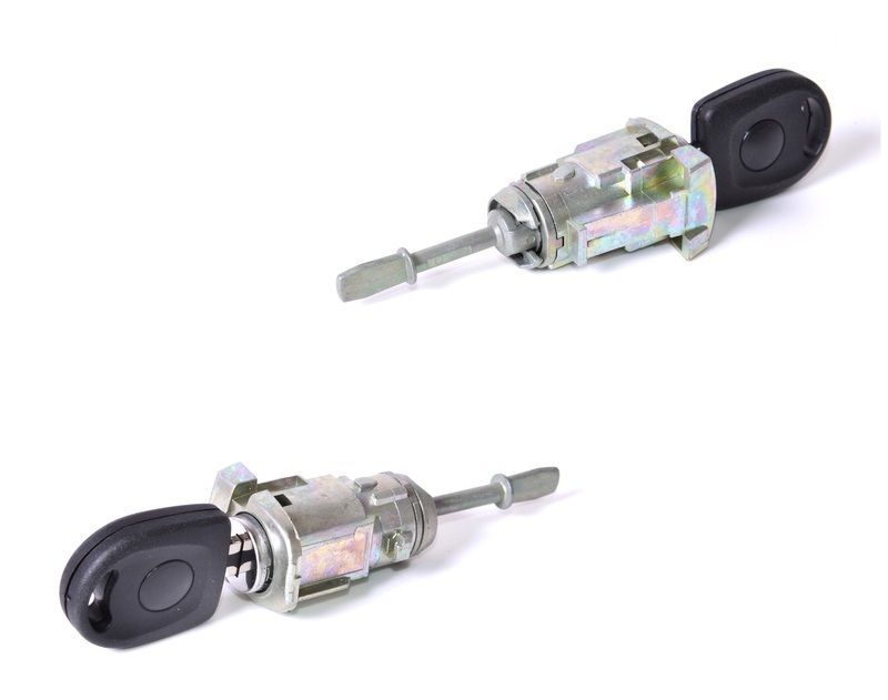 Butuc yala usa Skoda Superb (3u4), 02.2002-06.2008, Vw Lupo (6x1/6e1),1998-07.2005, Vw Passat (B5), 09.1996-01.2005, Jetta/Golf Combi 2005-2010, Audi A6 (C5), 05.1997-01.2005, Seat Arosa (6h), 1997-2004, u