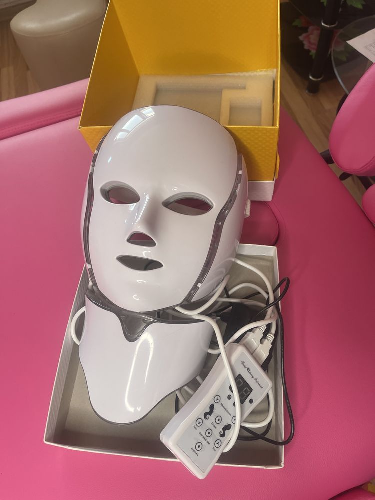 Masca de fata cu LED fototerapie
